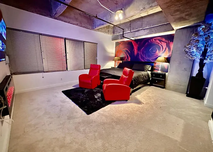 Grand 3Br Loft In Atlantic Station